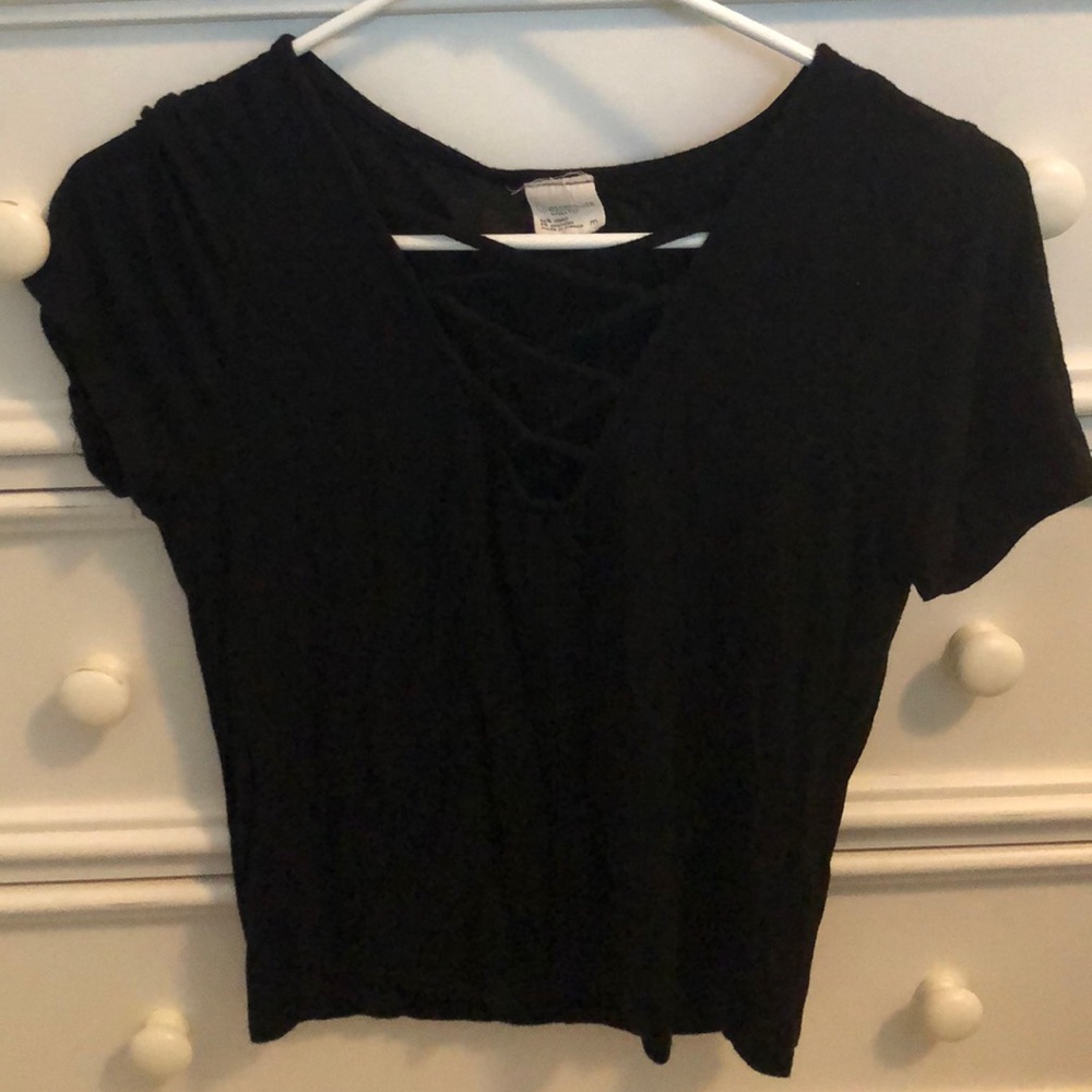 Black Crossed short sleeve shirt